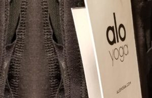 alo yoga tag featured