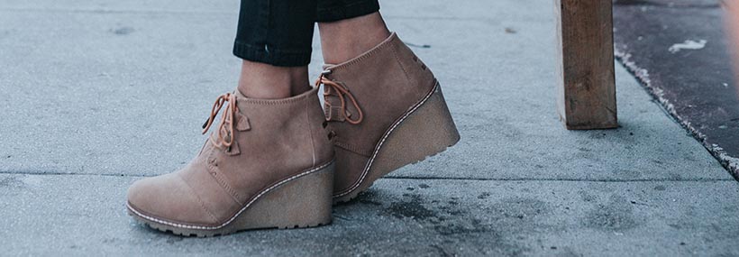 womens wedges background